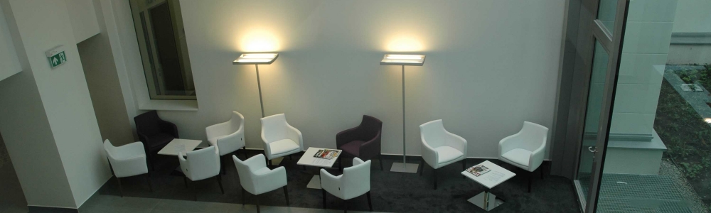 Soins dentaires à l'étranger clinique et dentistes en Hongrie